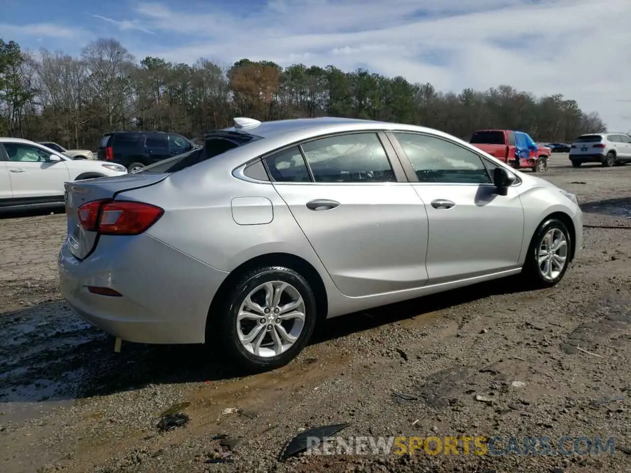 3 Photograph of a damaged car 1G1BE5SM8K7123796 CHEVROLET CRUZE 2019