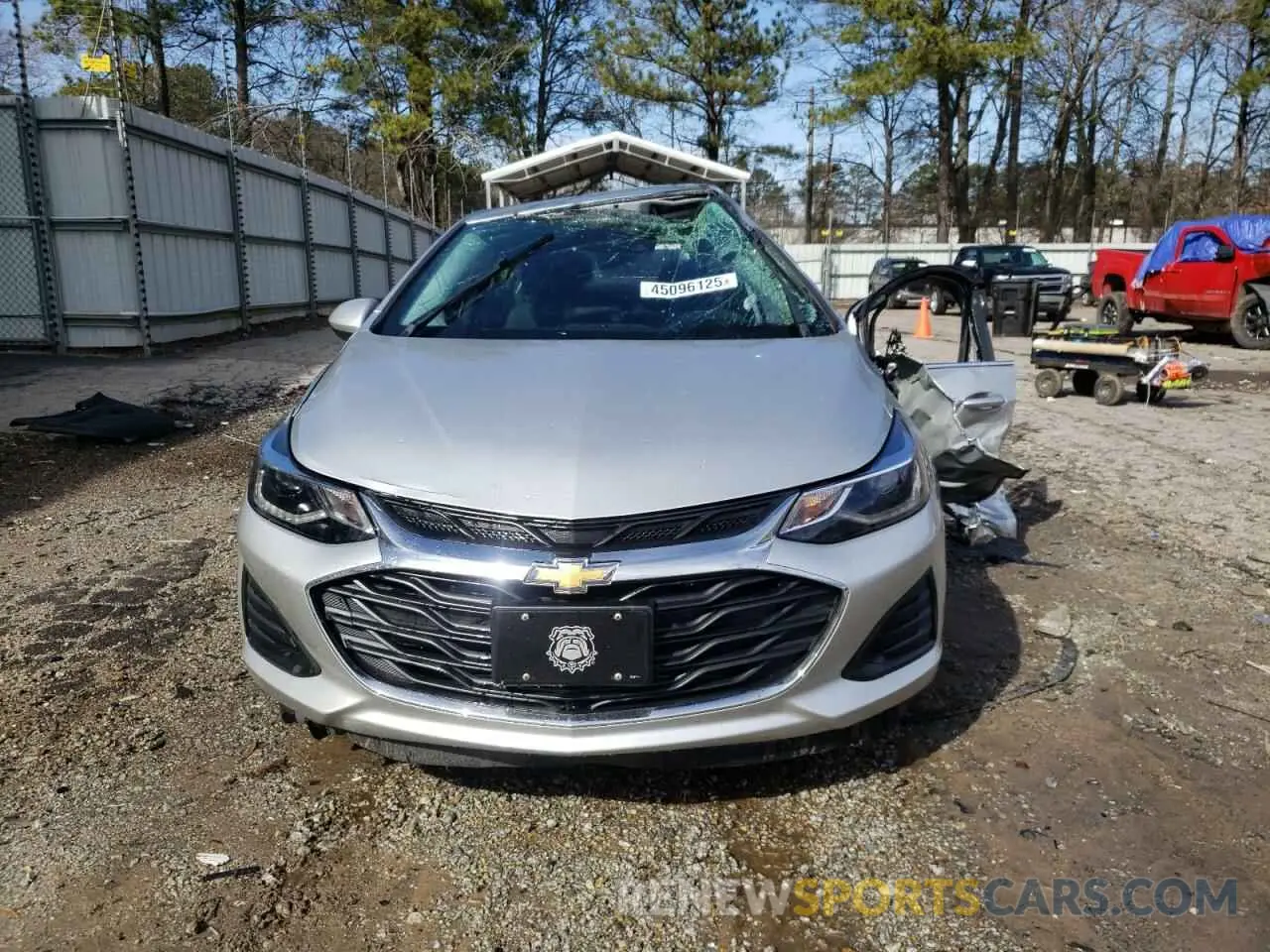 5 Photograph of a damaged car 1G1BE5SM8K7123796 CHEVROLET CRUZE 2019