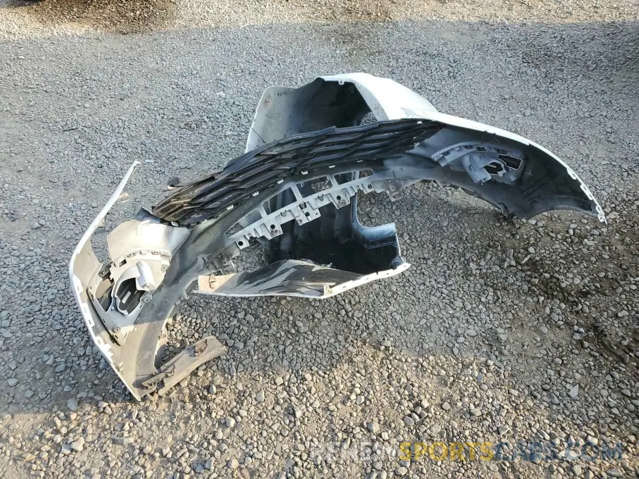 12 Photograph of a damaged car 1G1BE5SM8K7125094 CHEVROLET CRUZE 2019