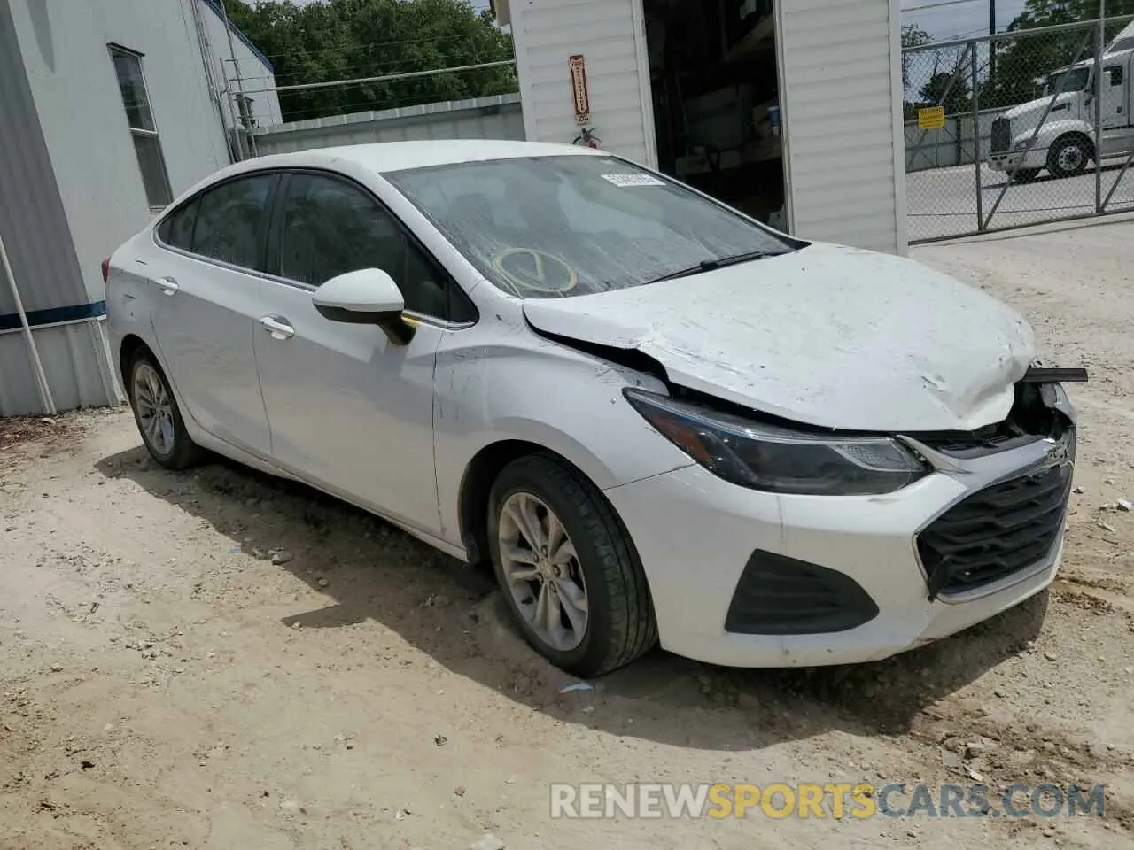 4 Photograph of a damaged car 1G1BE5SM8K7133809 CHEVROLET CRUZE 2019
