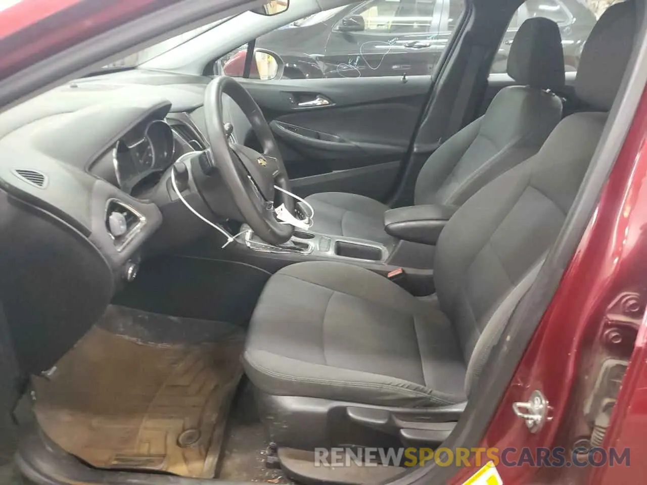 7 Photograph of a damaged car 1G1BE5SM8K7136225 CHEVROLET CRUZE 2019