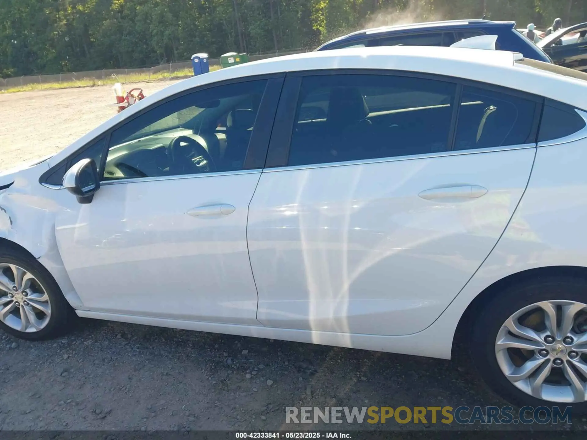 14 Photograph of a damaged car 1G1BE5SM8K7138072 CHEVROLET CRUZE 2019