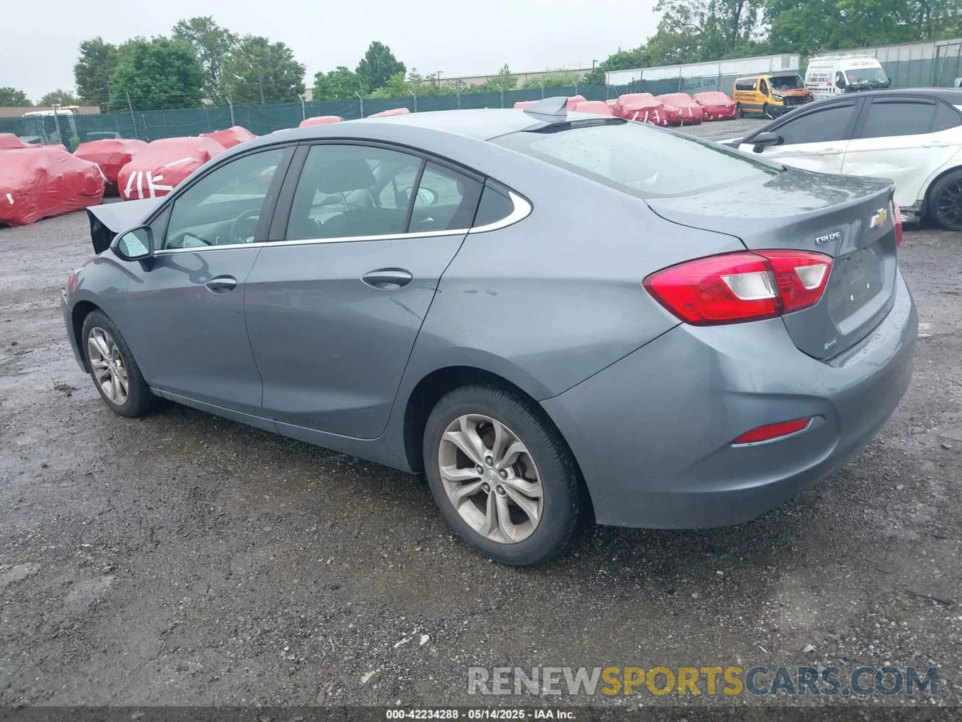 3 Photograph of a damaged car 1G1BE5SM8K7138508 CHEVROLET CRUZE 2019