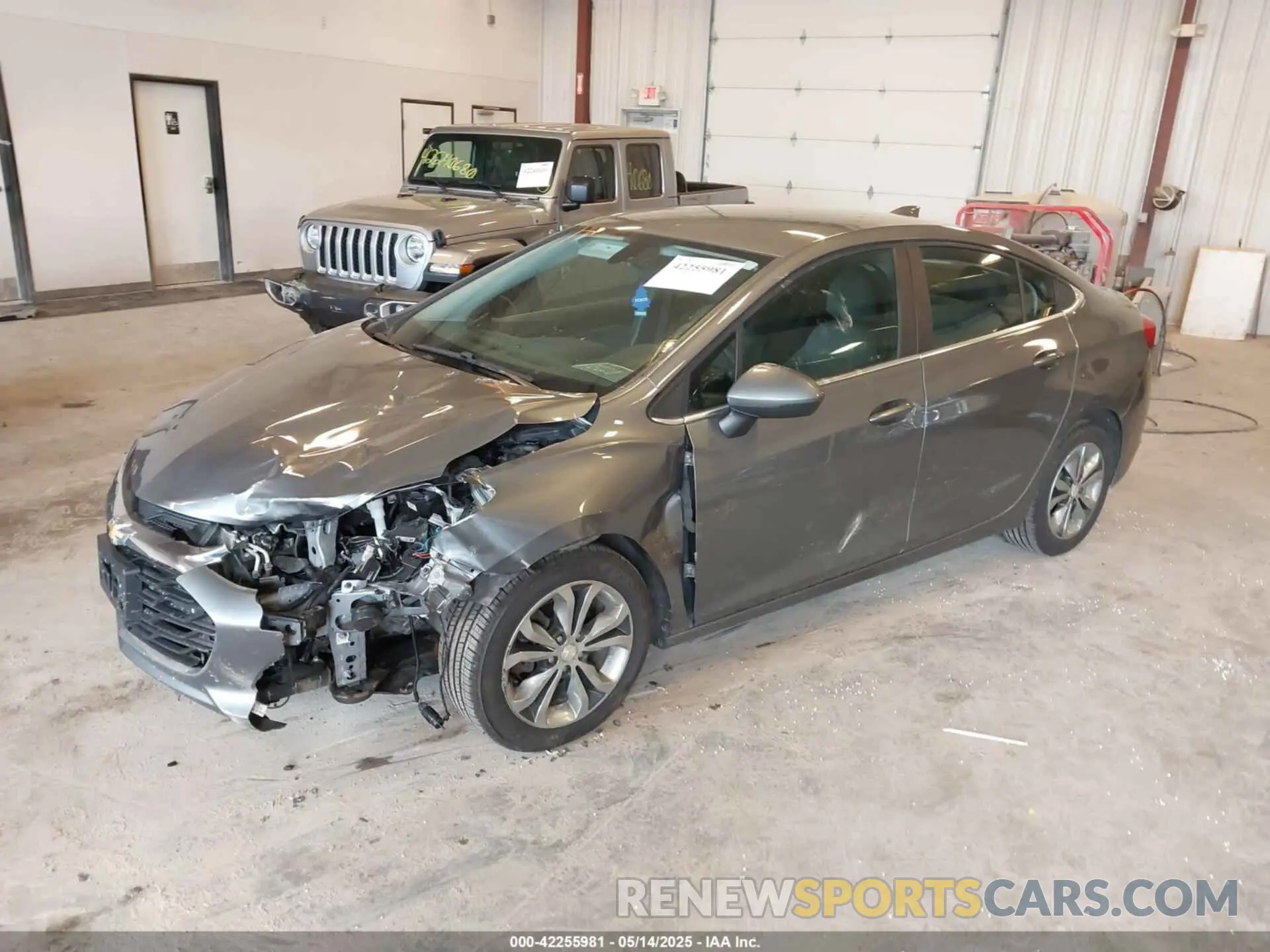 2 Photograph of a damaged car 1G1BE5SM8K7139173 CHEVROLET CRUZE 2019