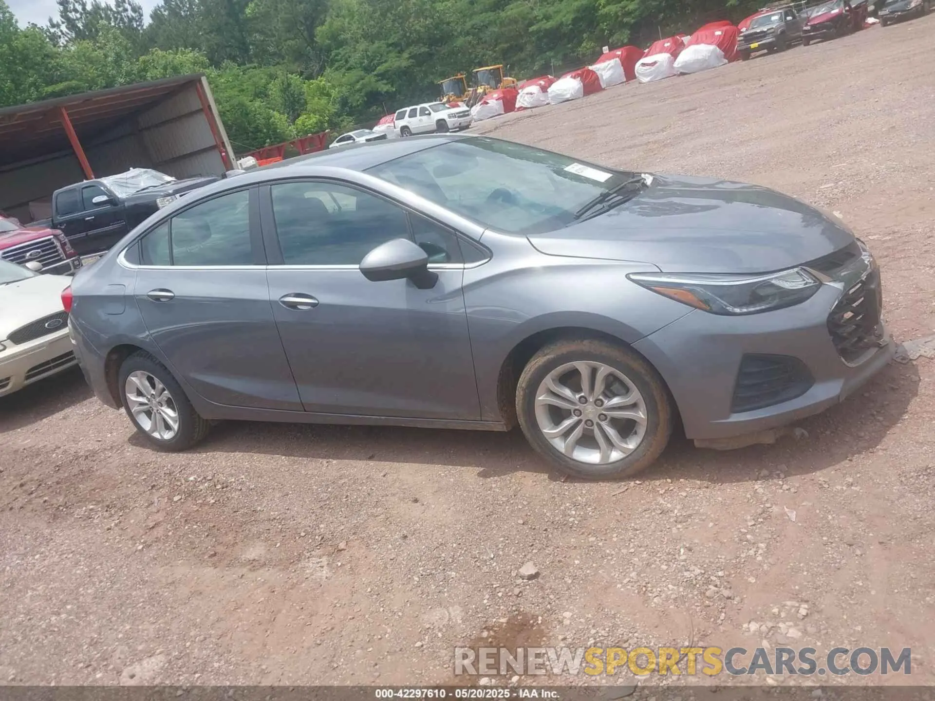 13 Photograph of a damaged car 1G1BE5SM9K7115562 CHEVROLET CRUZE 2019