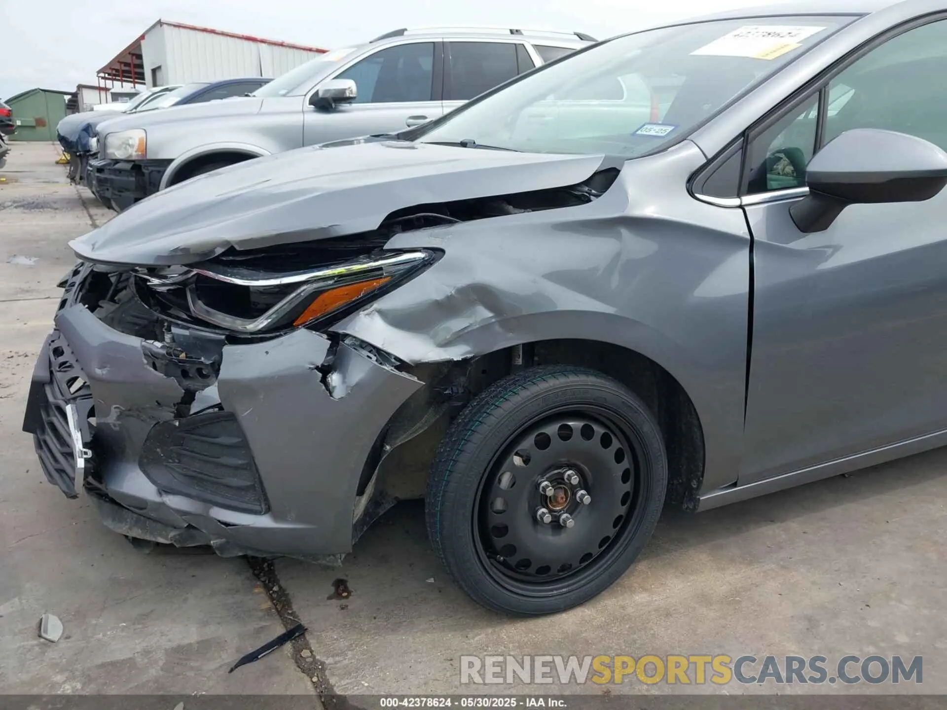 19 Photograph of a damaged car 1G1BE5SM9K7127436 CHEVROLET CRUZE 2019