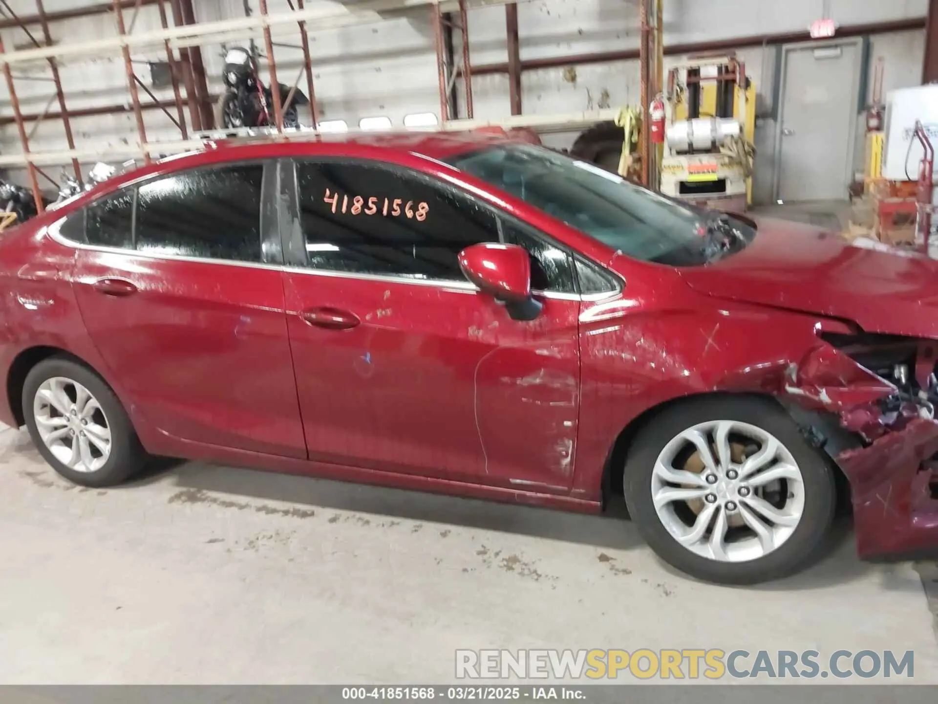 14 Photograph of a damaged car 1G1BE5SM9K7142101 CHEVROLET CRUZE 2019