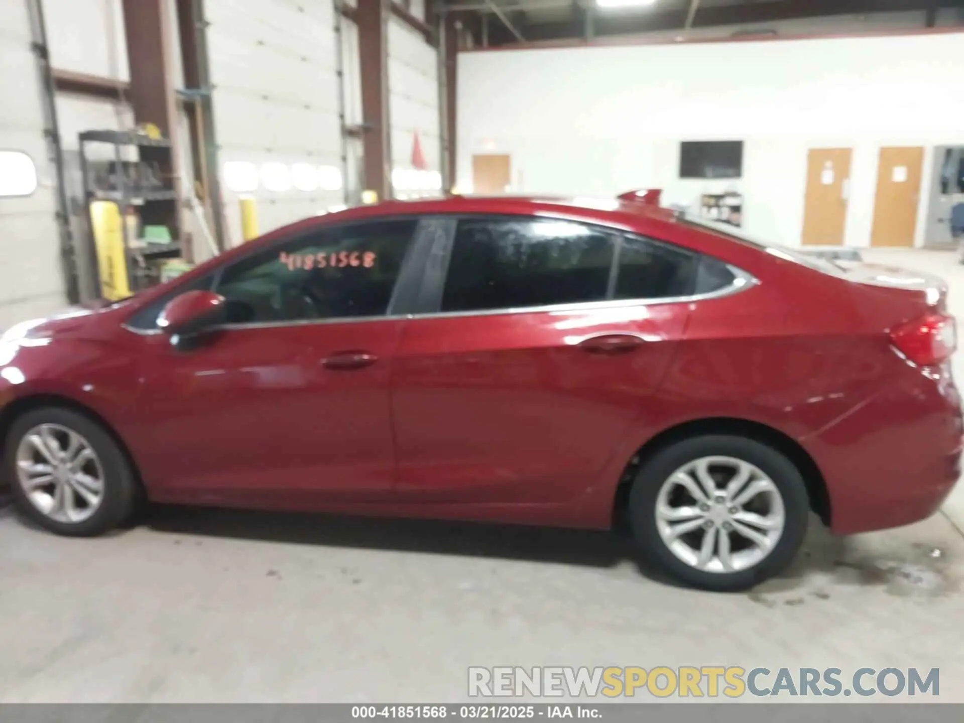 15 Photograph of a damaged car 1G1BE5SM9K7142101 CHEVROLET CRUZE 2019