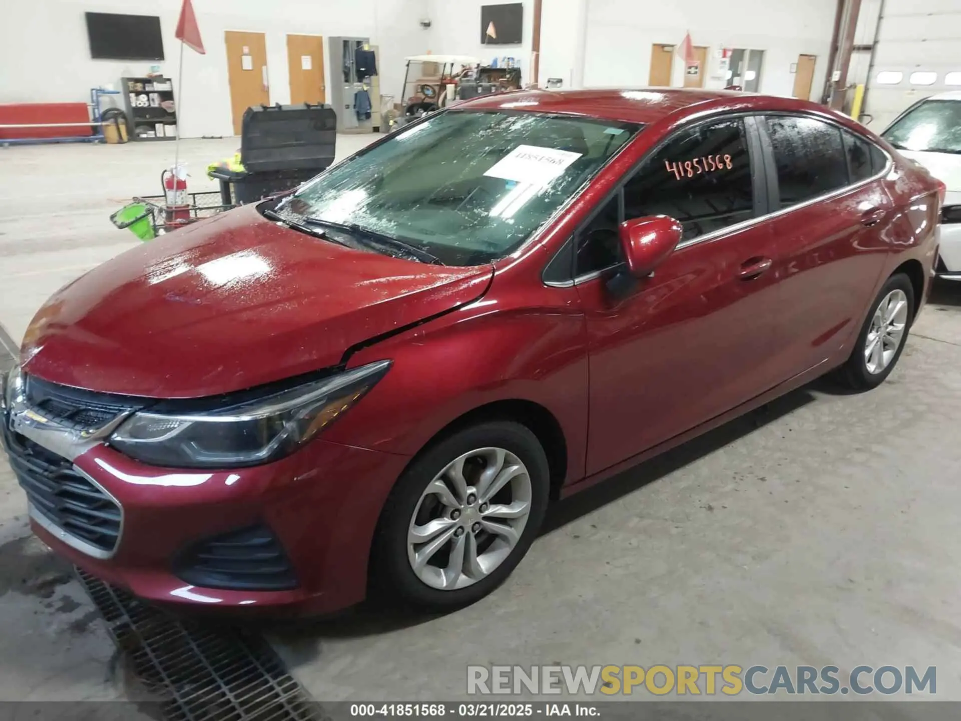 2 Photograph of a damaged car 1G1BE5SM9K7142101 CHEVROLET CRUZE 2019