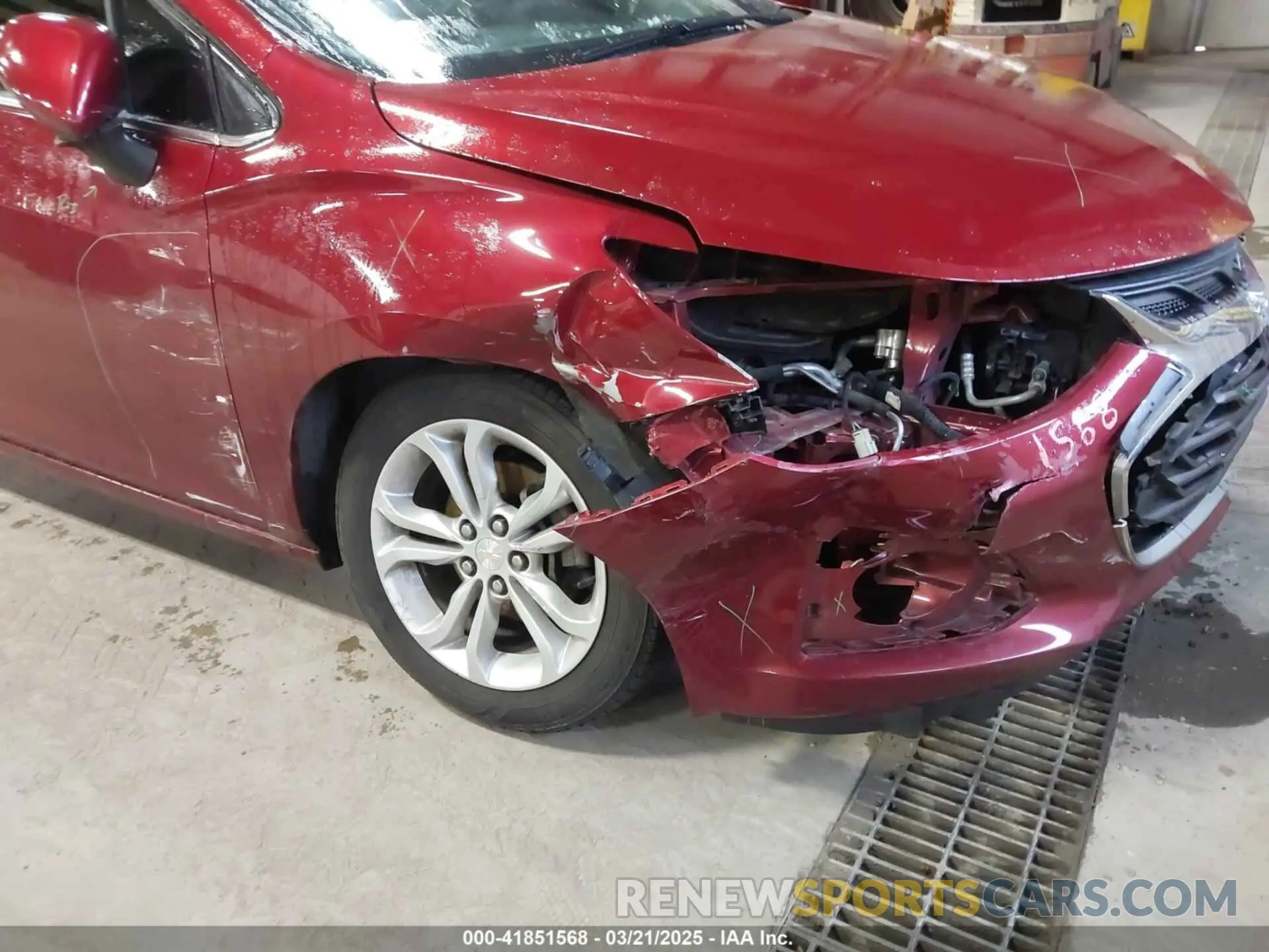 6 Photograph of a damaged car 1G1BE5SM9K7142101 CHEVROLET CRUZE 2019