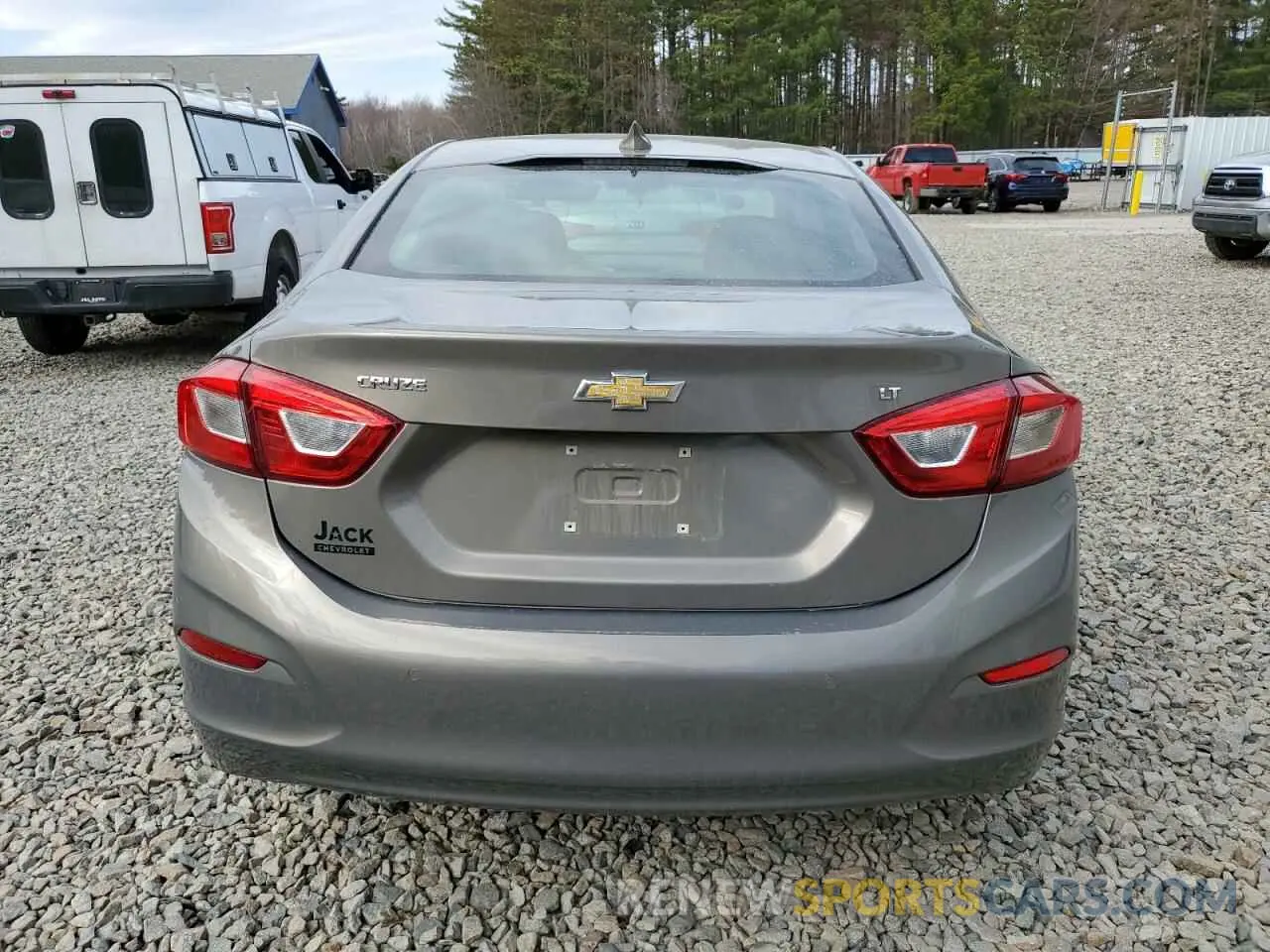 6 Photograph of a damaged car 1G1BE5SMXK7100276 CHEVROLET CRUZE 2019