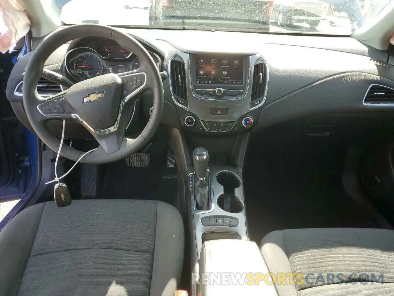 8 Photograph of a damaged car 1G1BE5SMXK7101038 CHEVROLET CRUZE 2019