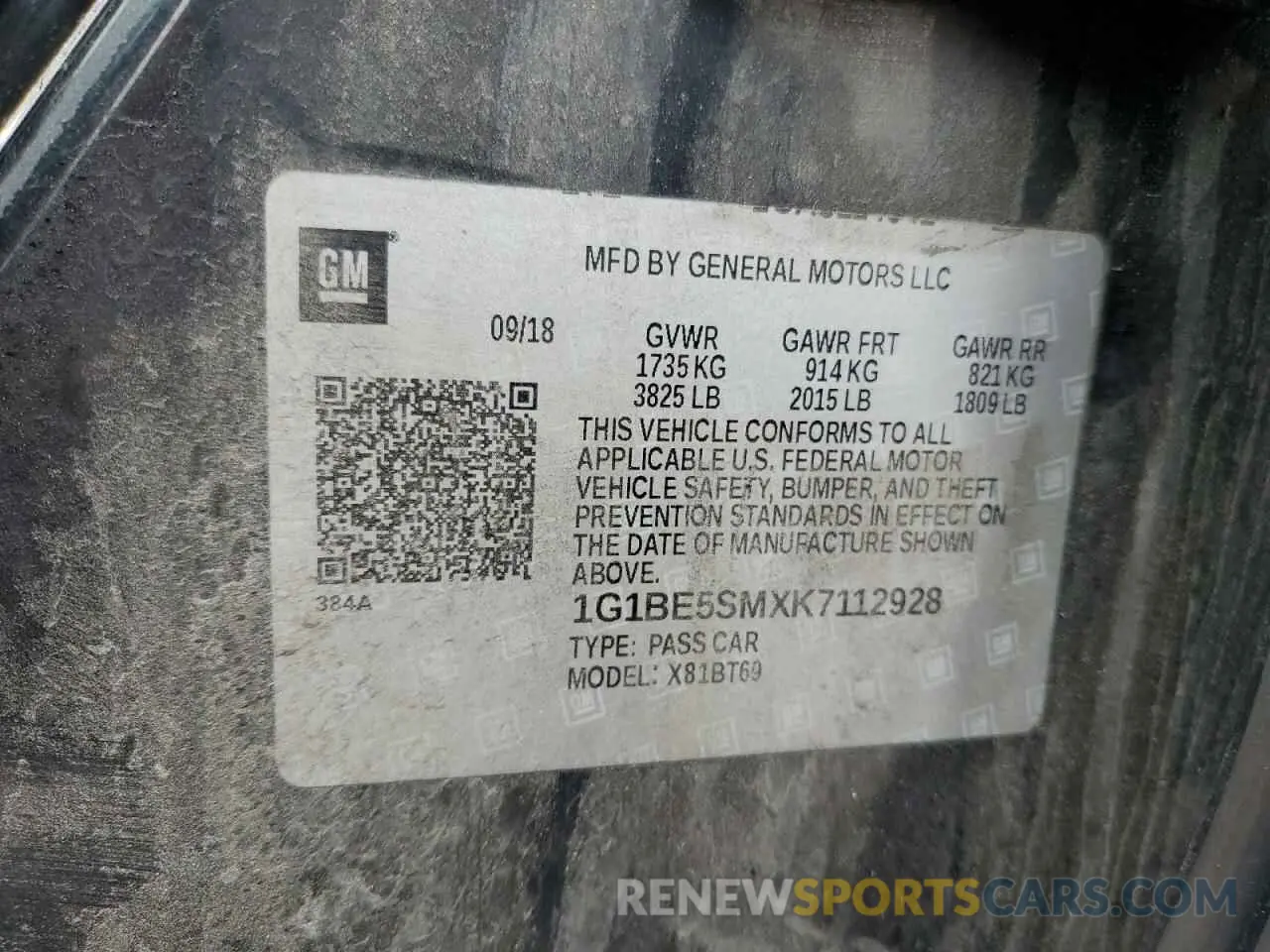 12 Photograph of a damaged car 1G1BE5SMXK7112928 CHEVROLET CRUZE 2019