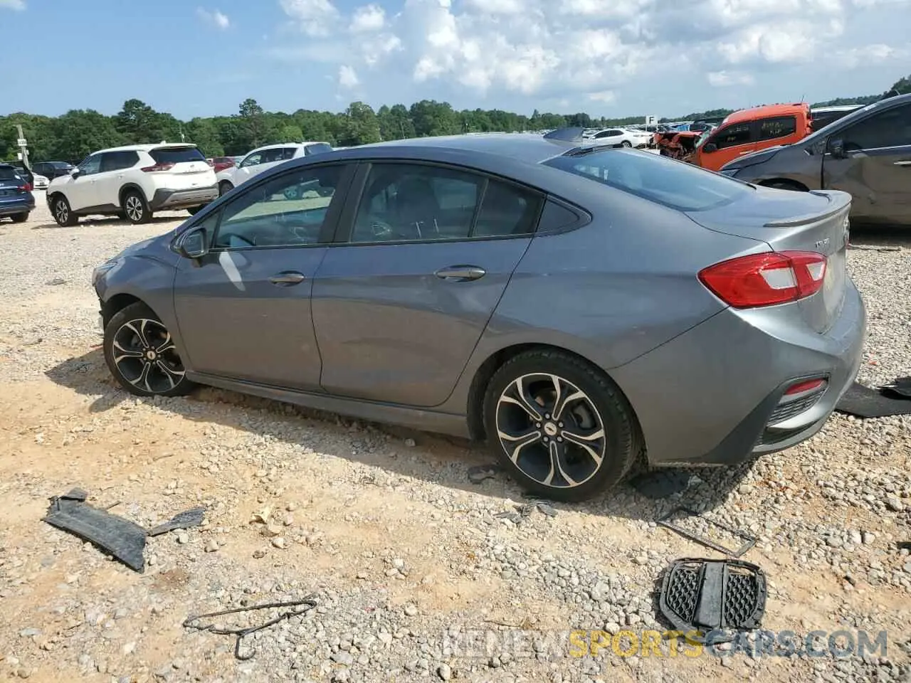 2 Photograph of a damaged car 1G1BE5SMXK7138798 CHEVROLET CRUZE 2019
