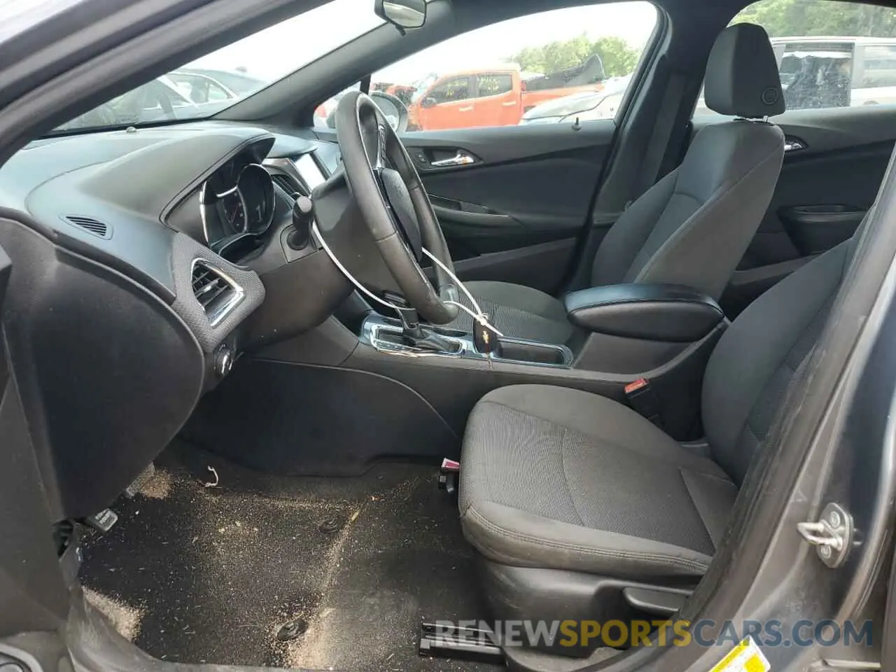 7 Photograph of a damaged car 1G1BE5SMXK7138798 CHEVROLET CRUZE 2019