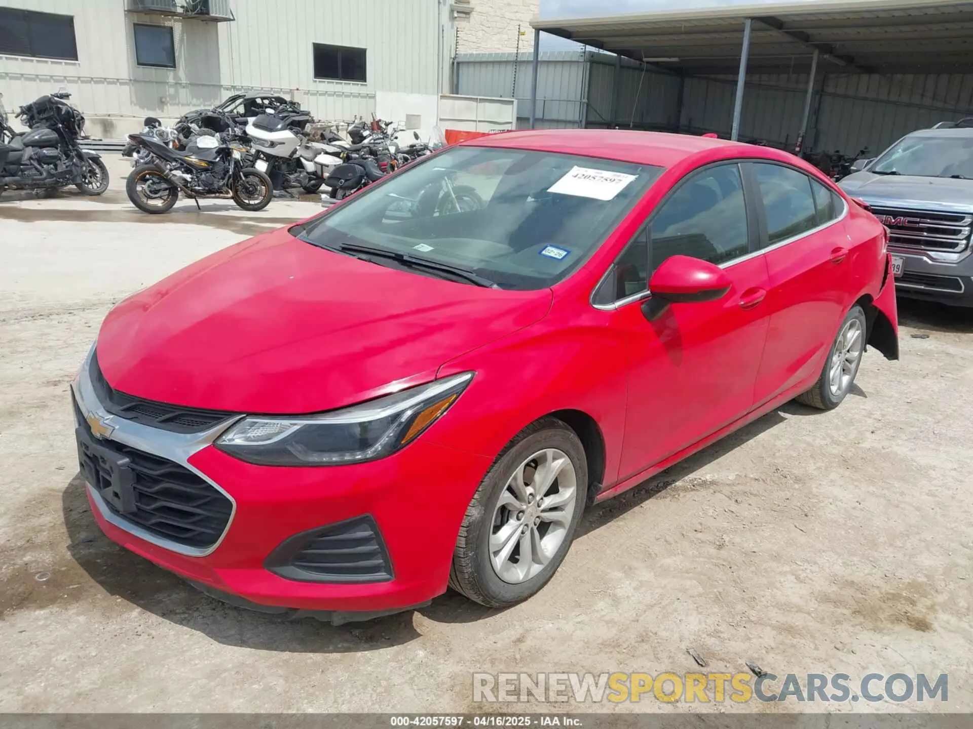 2 Photograph of a damaged car 1G1BE5SMXK7142740 CHEVROLET CRUZE 2019