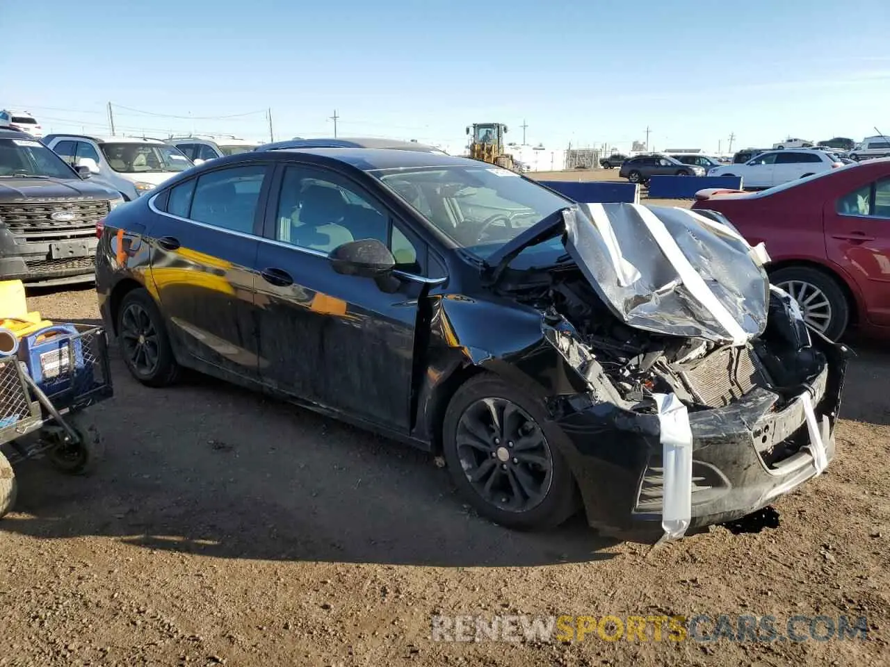 4 Photograph of a damaged car 1G1BE5SMXK7144732 CHEVROLET CRUZE 2019