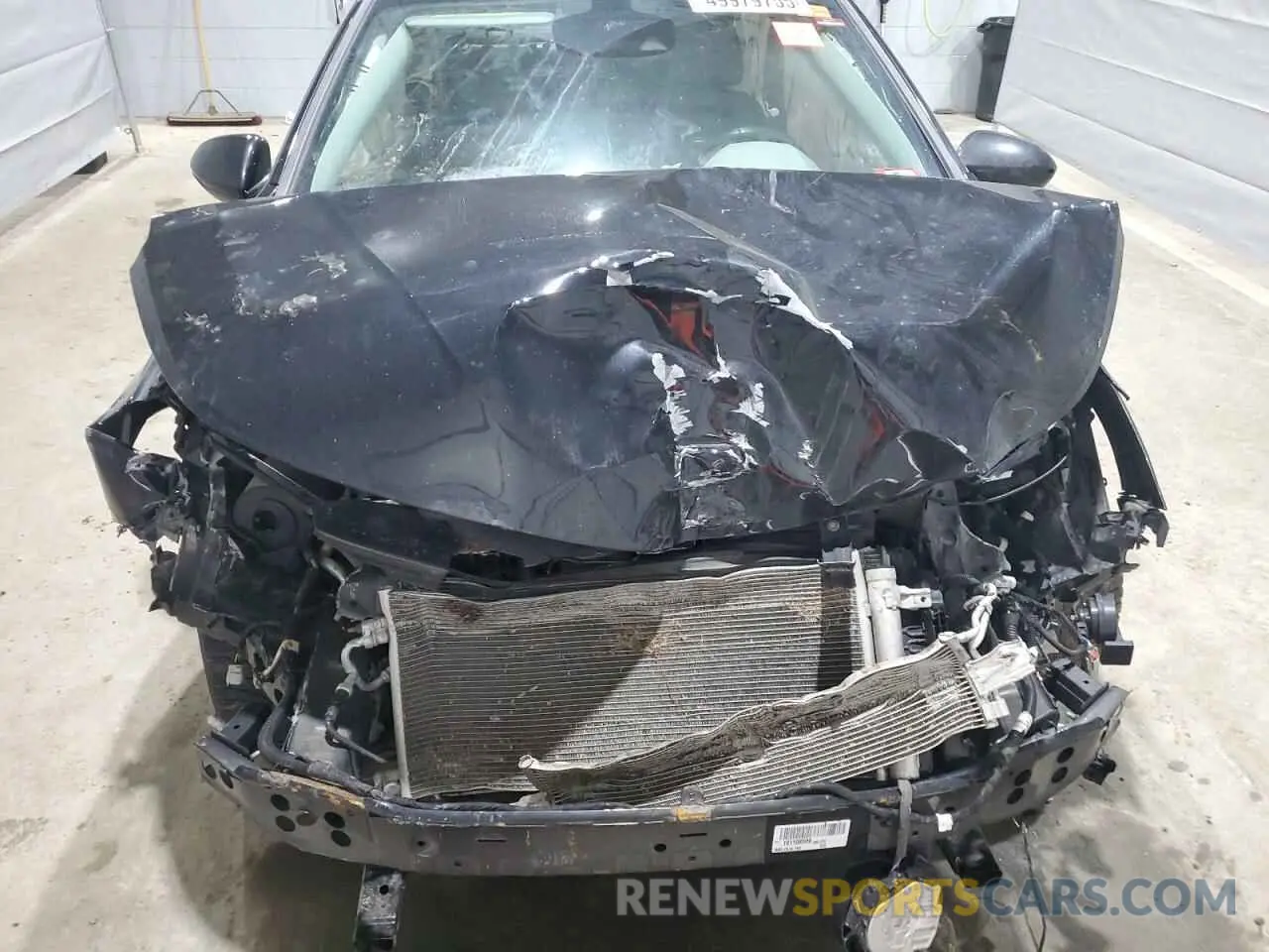 12 Photograph of a damaged car 1G1BF5SM4K7104725 CHEVROLET CRUZE 2019