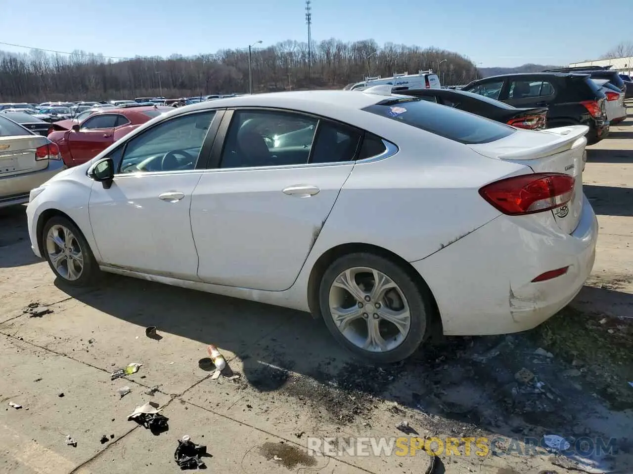 2 Photograph of a damaged car 1G1BF5SM6K7121347 CHEVROLET CRUZE 2019