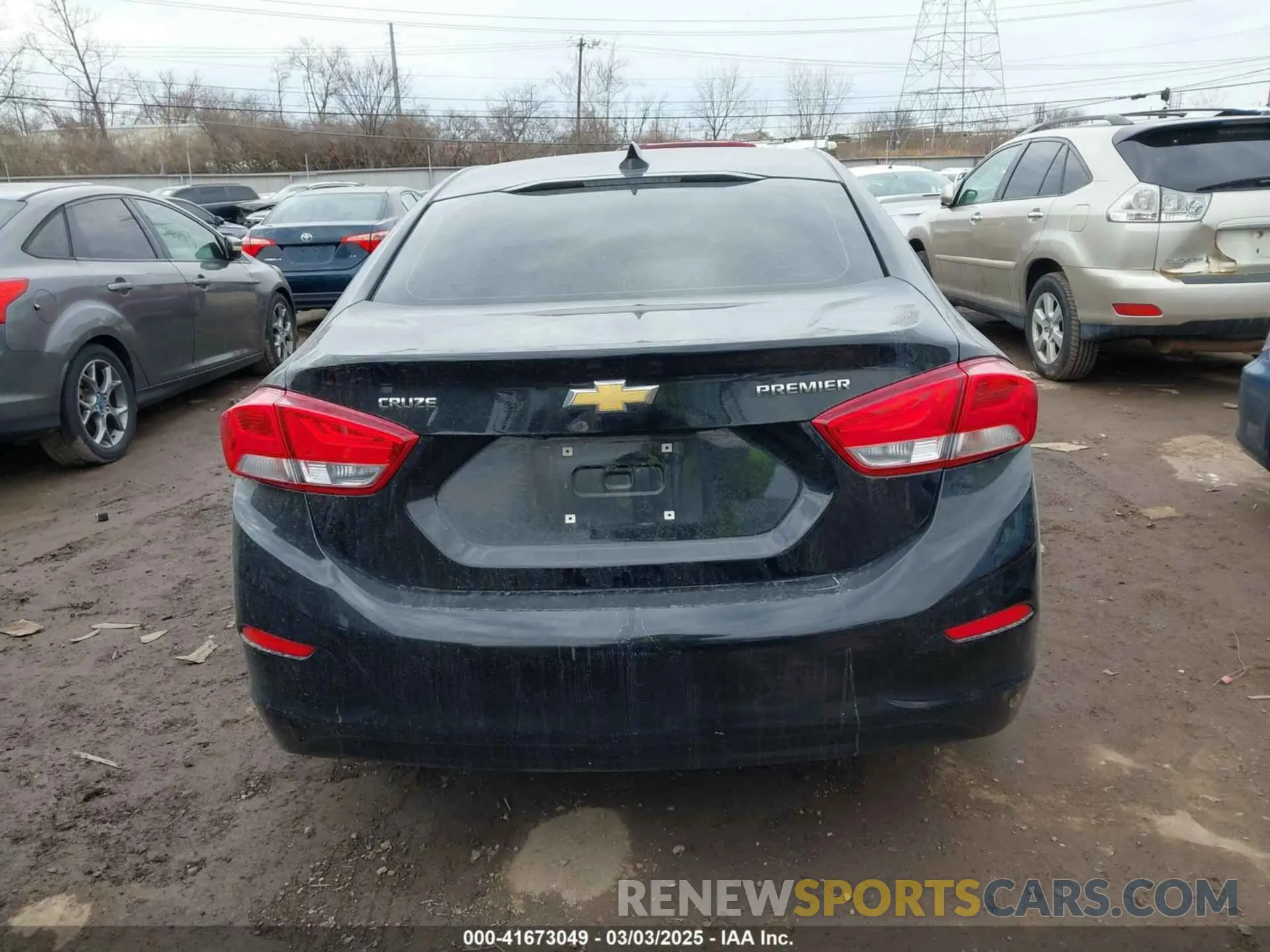 17 Photograph of a damaged car 1G1BF5SM9K7101240 CHEVROLET CRUZE 2019