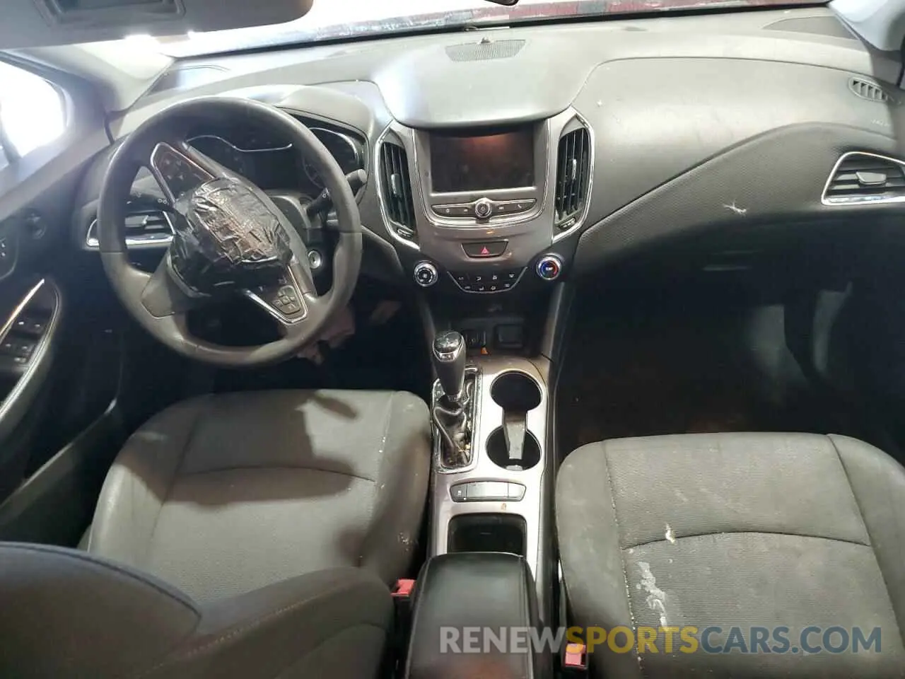 8 Photograph of a damaged car 1G1BJ5SM1K7103398 CHEVROLET CRUZE 2019