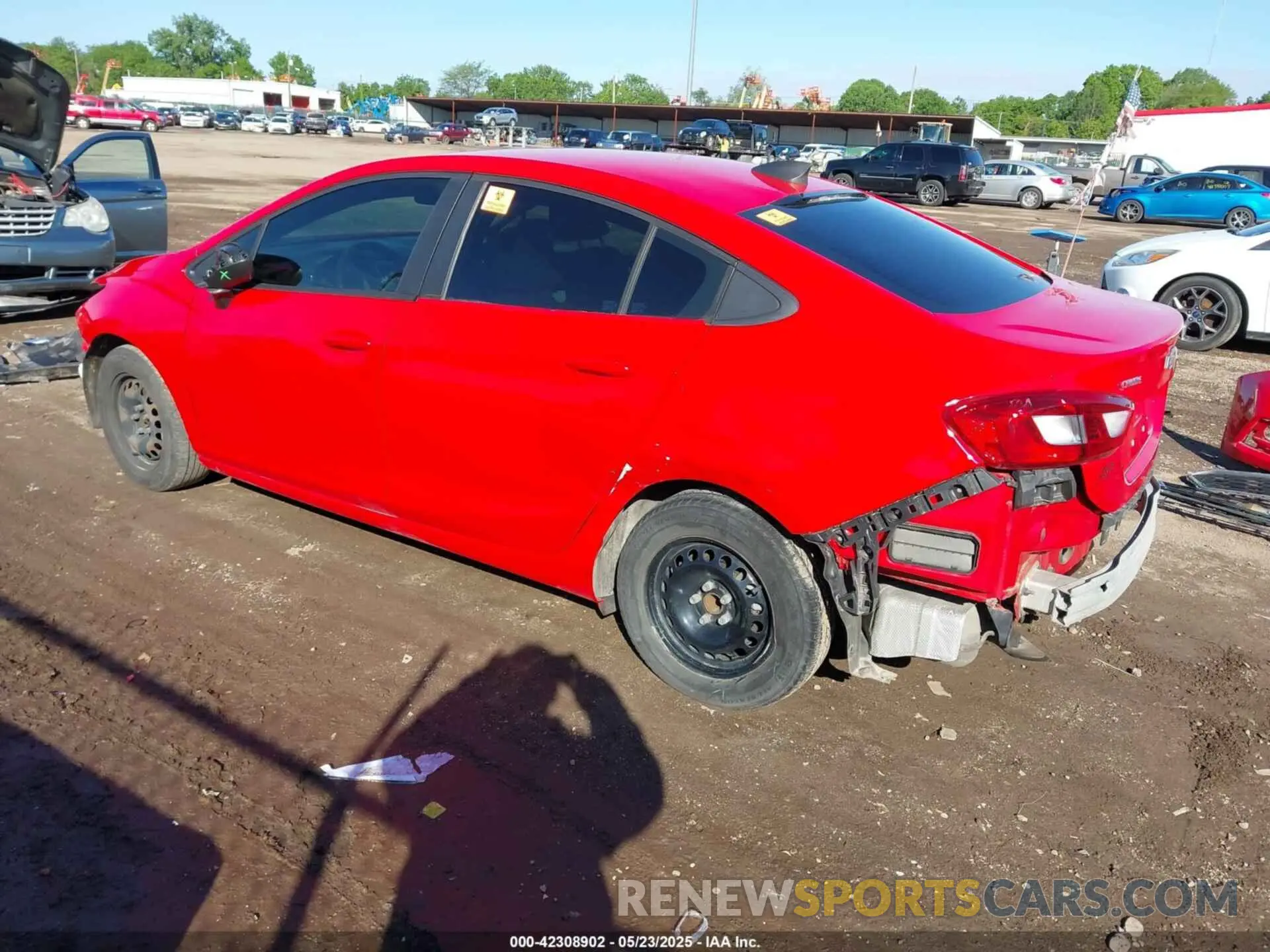 3 Photograph of a damaged car 1G1BJ5SM4K7102066 CHEVROLET CRUZE 2019