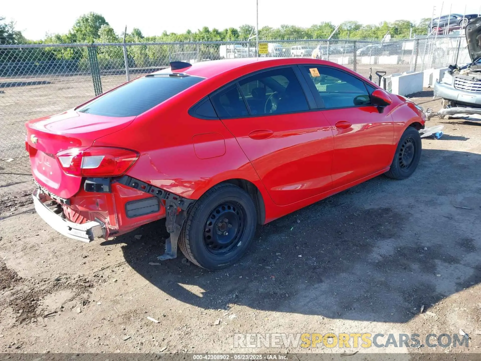 4 Photograph of a damaged car 1G1BJ5SM4K7102066 CHEVROLET CRUZE 2019