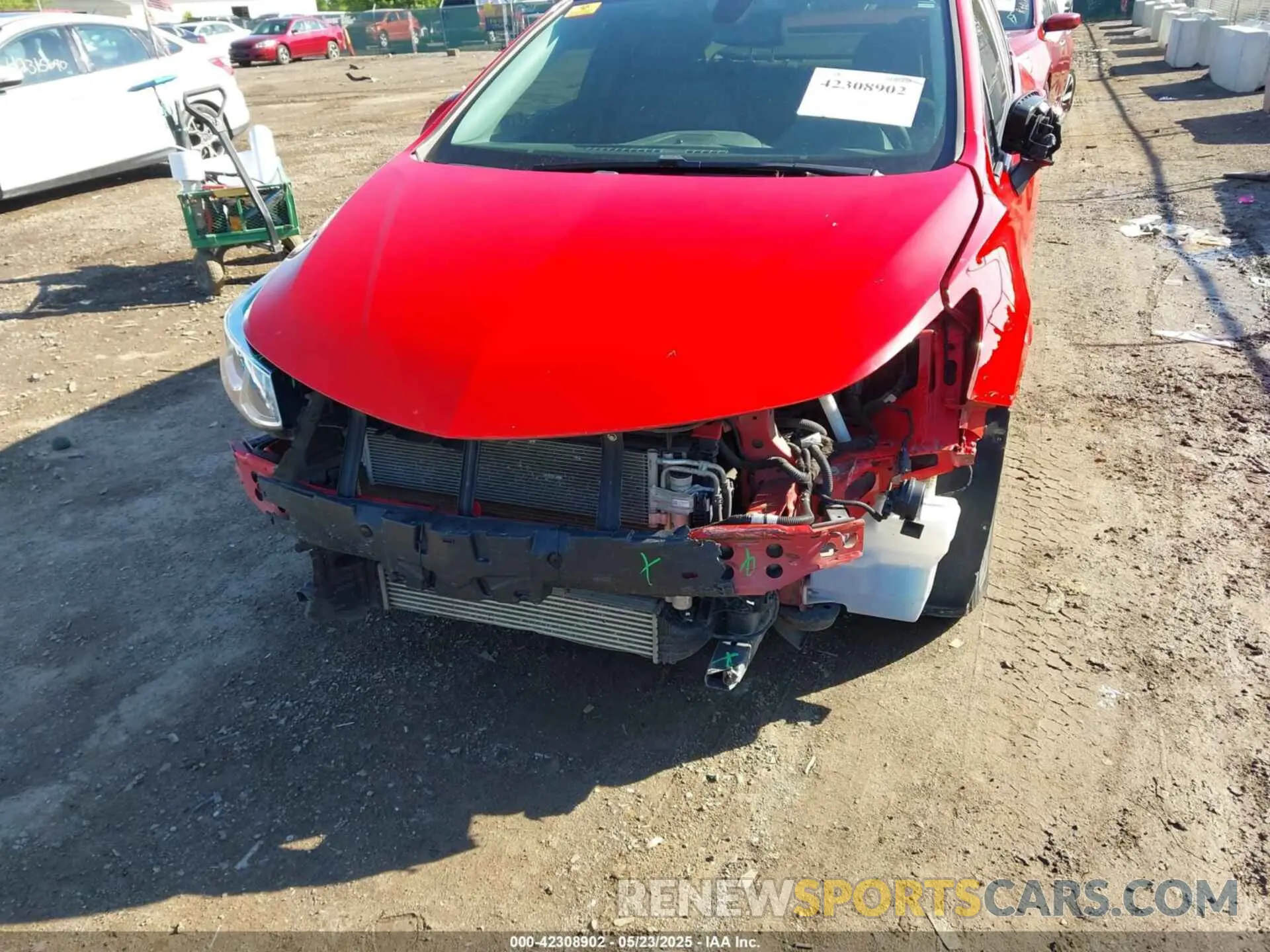 6 Photograph of a damaged car 1G1BJ5SM4K7102066 CHEVROLET CRUZE 2019