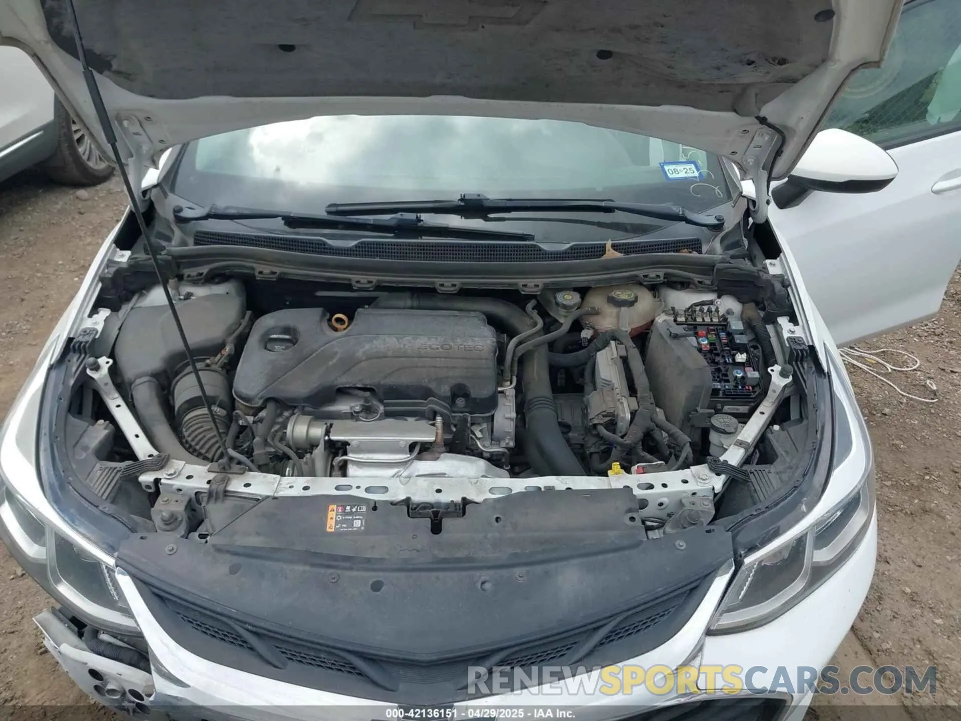 10 Photograph of a damaged car 1G1BJ5SM4K7104013 CHEVROLET CRUZE 2019
