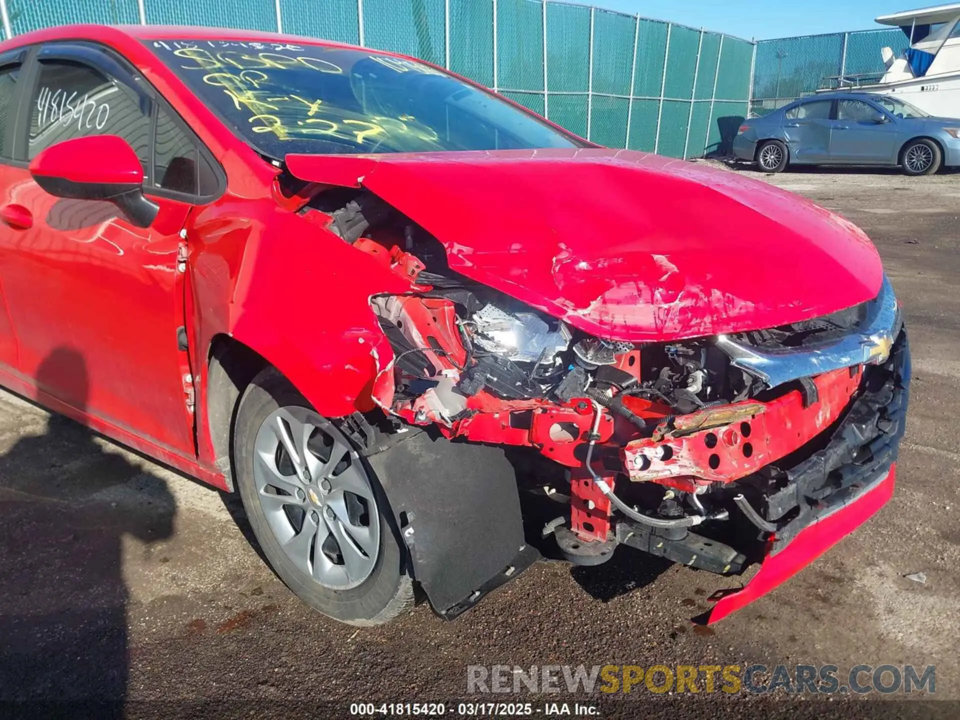 6 Photograph of a damaged car 1G1BJ5SM4K7104562 CHEVROLET CRUZE 2019