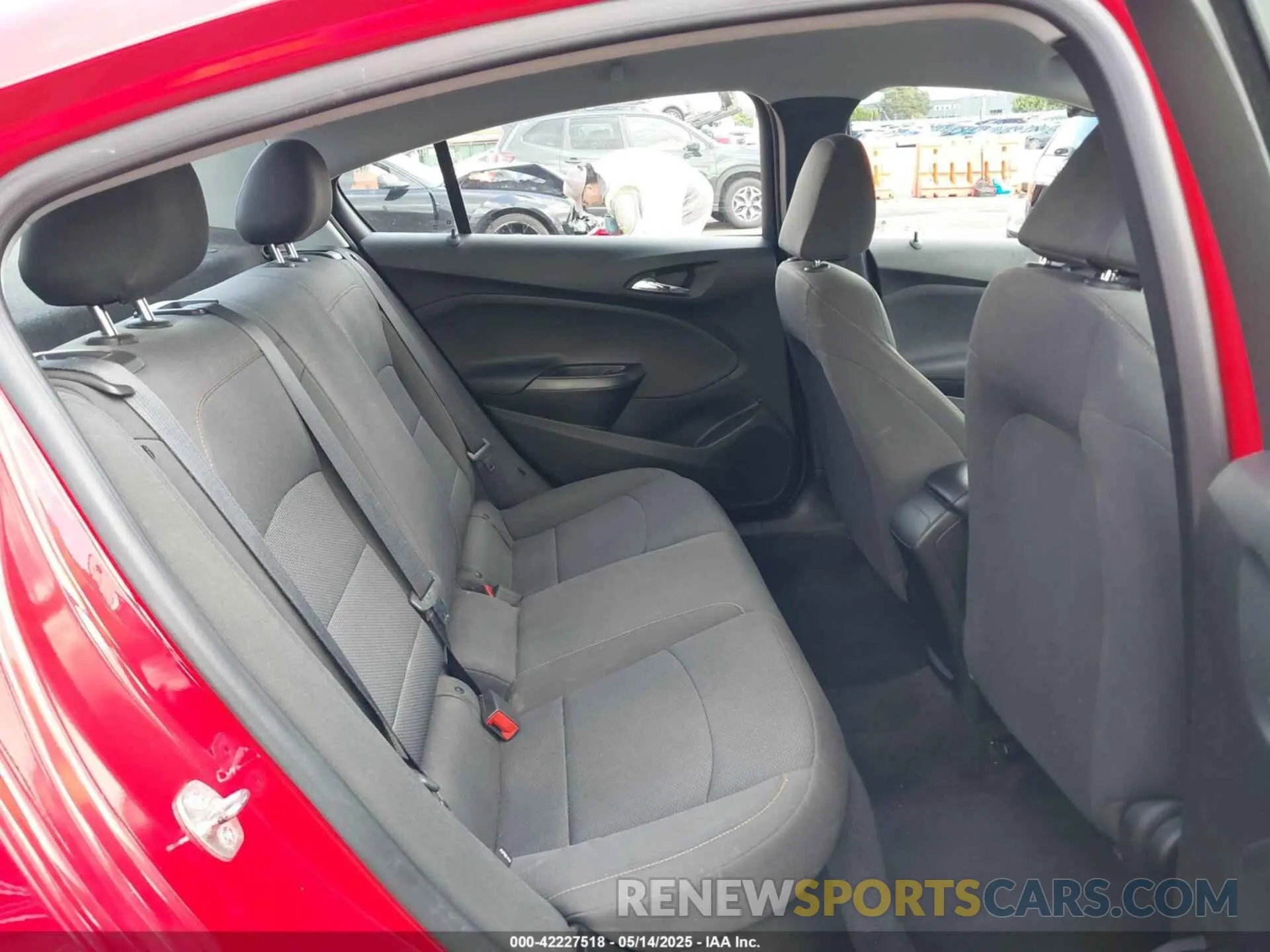 8 Photograph of a damaged car 1G1BJ5SM5K7106904 CHEVROLET CRUZE 2019