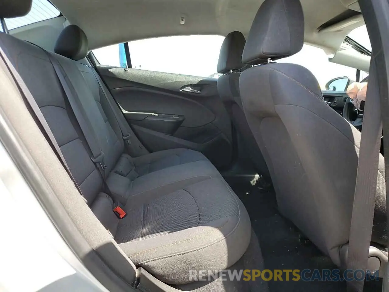 10 Photograph of a damaged car 1G1BJ5SM6K7105180 CHEVROLET CRUZE 2019