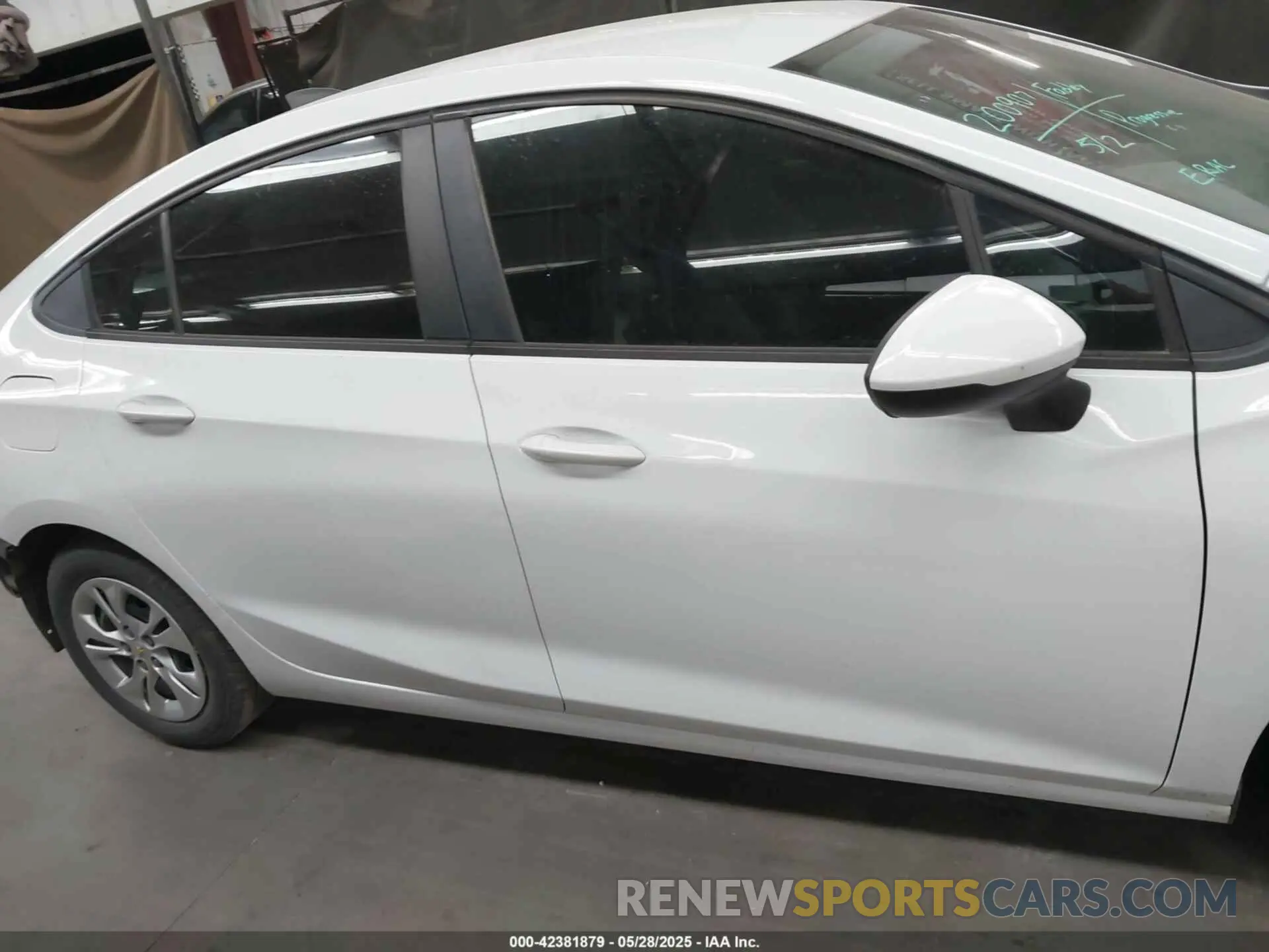 14 Photograph of a damaged car 1G1BJ5SM9K7102807 CHEVROLET CRUZE 2019