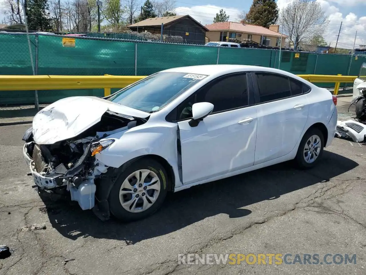 1 Photograph of a damaged car 1G1BJ5SMXK7105280 CHEVROLET CRUZE 2019