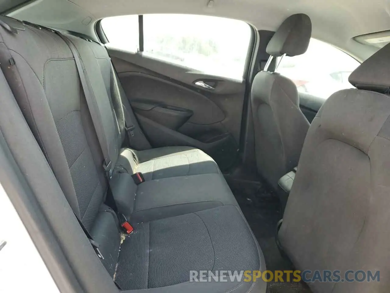 10 Photograph of a damaged car 3G1BC6SM0KS573682 CHEVROLET CRUZE 2019