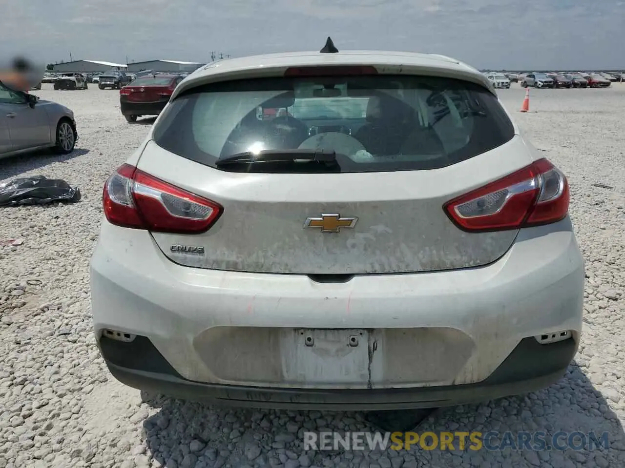 6 Photograph of a damaged car 3G1BC6SM0KS573682 CHEVROLET CRUZE 2019