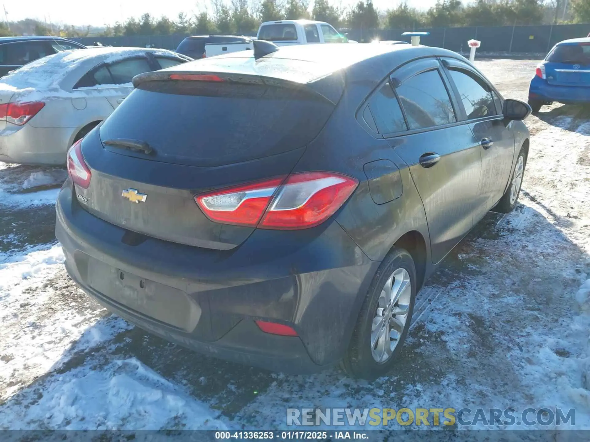 4 Photograph of a damaged car 3G1BC6SM2KS537119 CHEVROLET CRUZE 2019