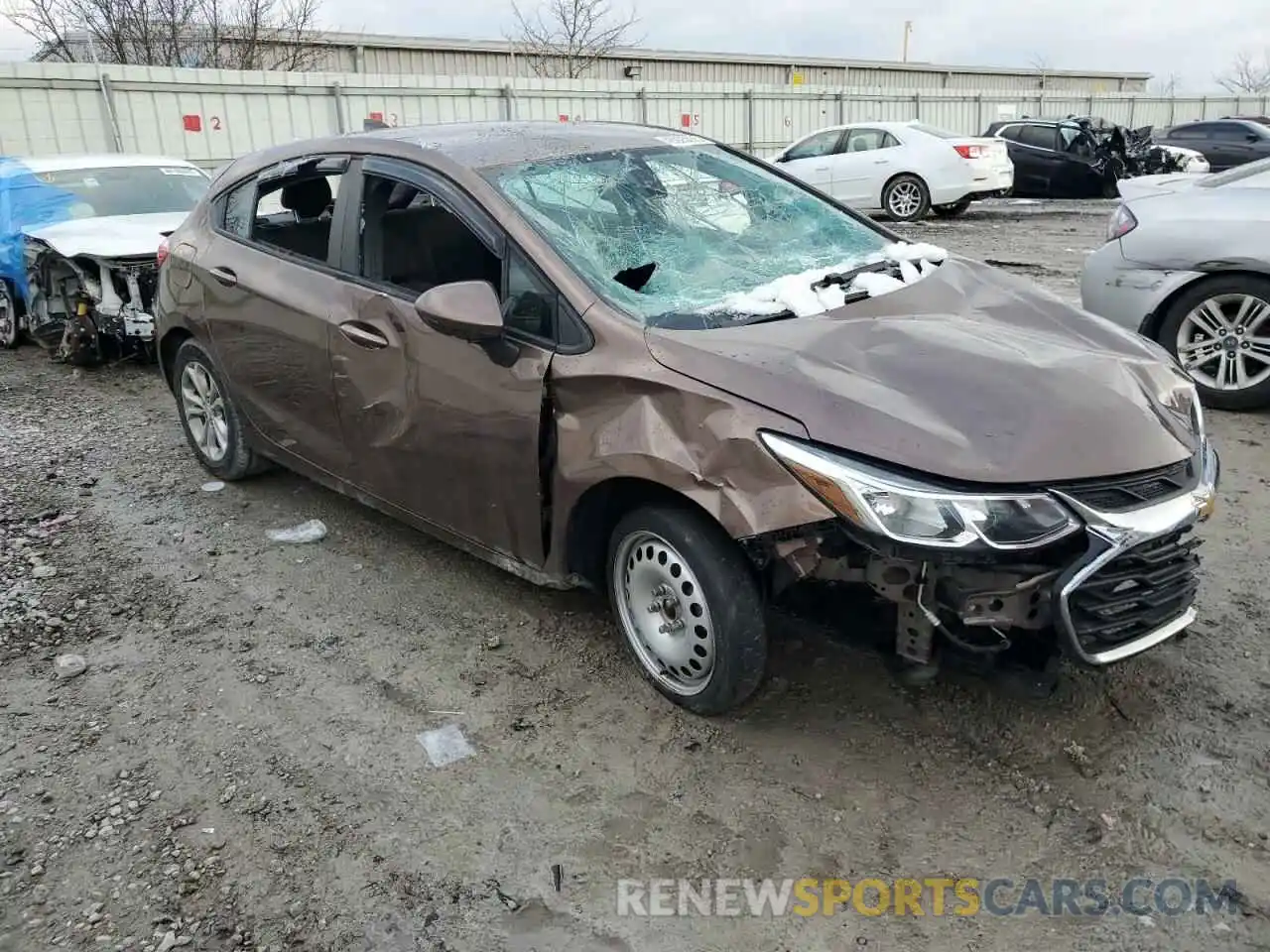 4 Photograph of a damaged car 3G1BC6SM4KS595507 CHEVROLET CRUZE 2019