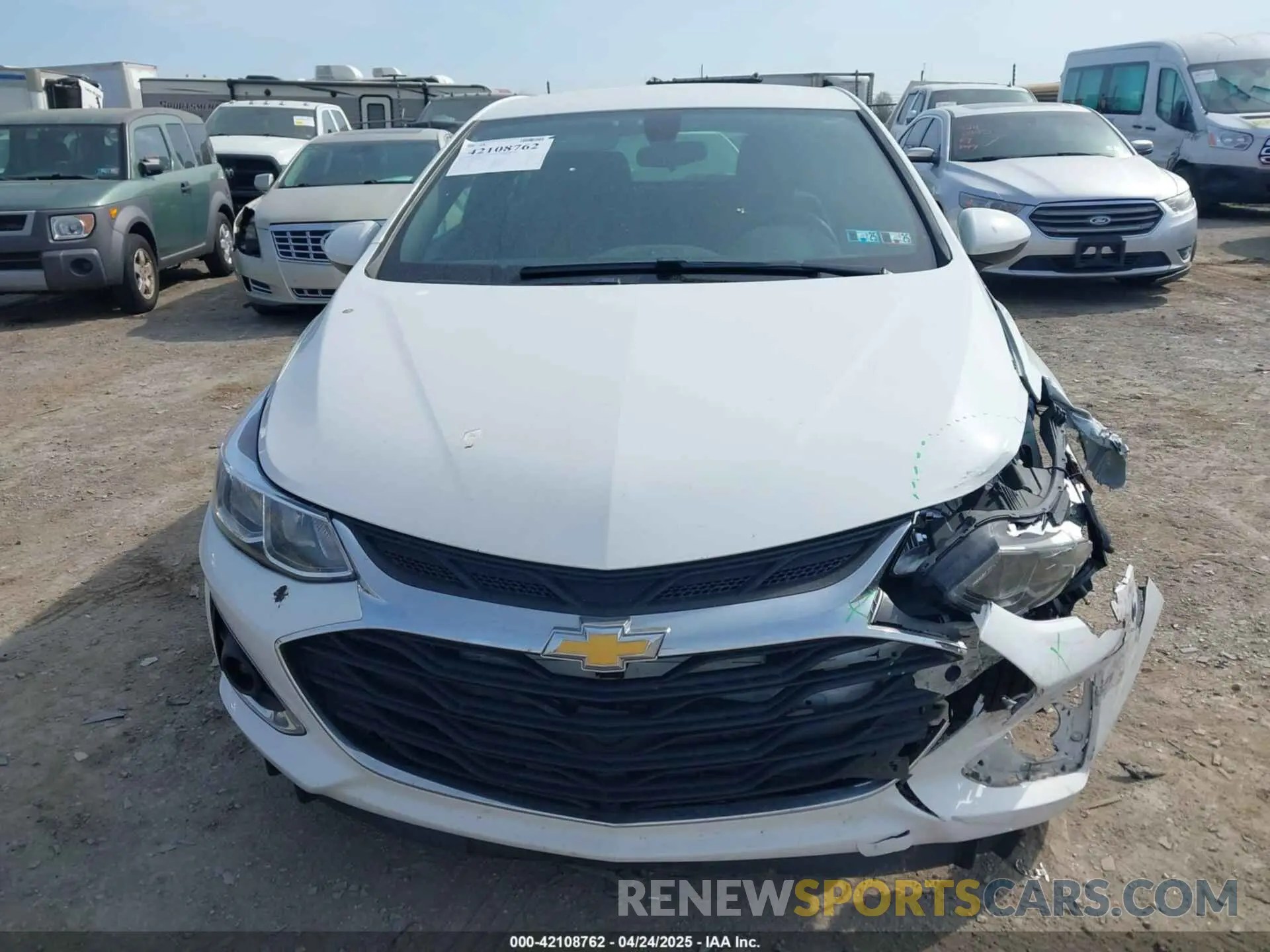 12 Photograph of a damaged car 3G1BC6SM4KS603489 CHEVROLET CRUZE 2019