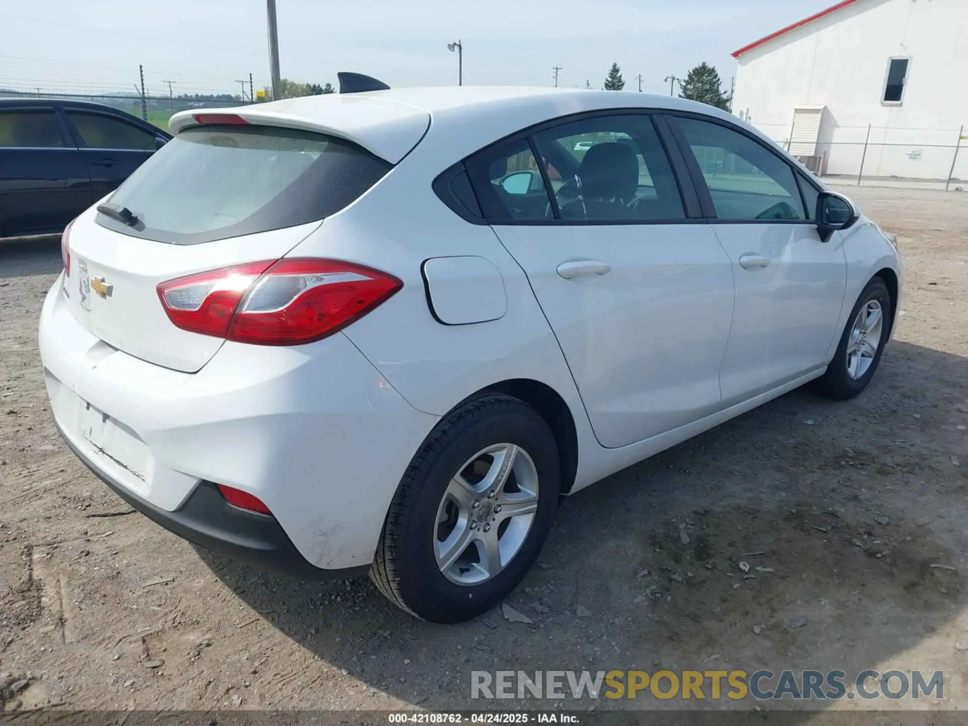 4 Photograph of a damaged car 3G1BC6SM4KS603489 CHEVROLET CRUZE 2019
