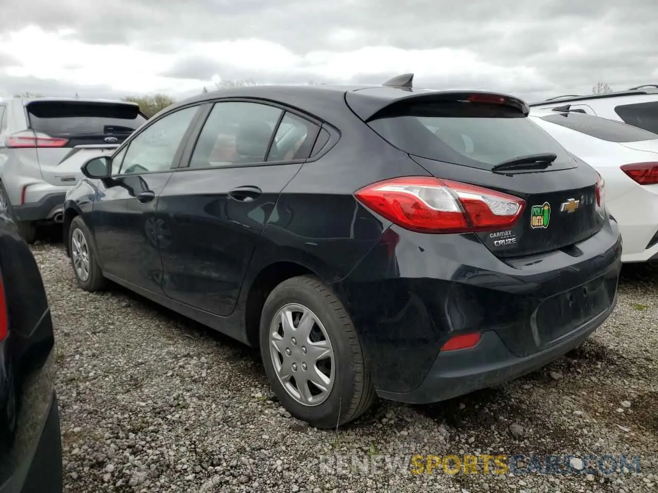 2 Photograph of a damaged car 3G1BC6SM7KS579589 CHEVROLET CRUZE 2019