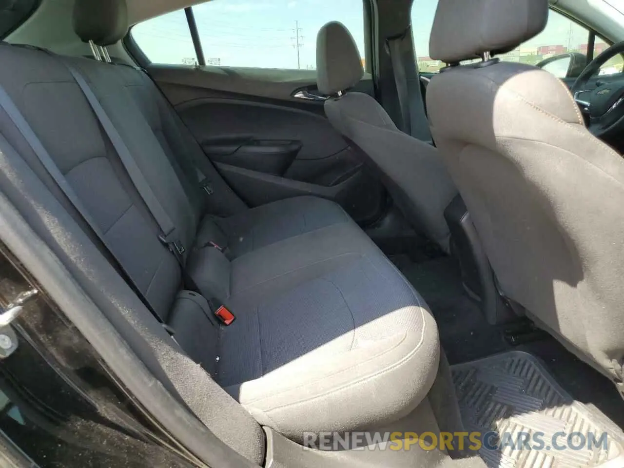 10 Photograph of a damaged car 3G1BC6SM8KS614639 CHEVROLET CRUZE 2019