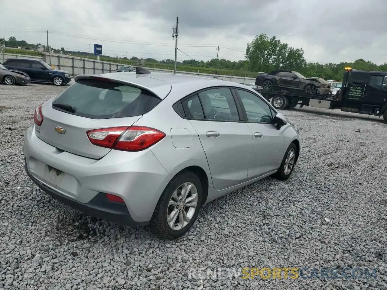 3 Photograph of a damaged car 3G1BC6SMXKS533058 CHEVROLET CRUZE 2019