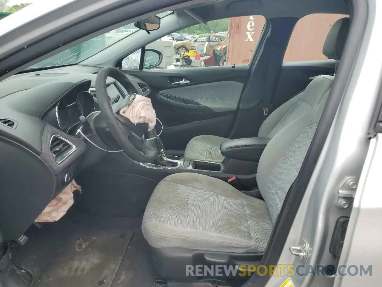 7 Photograph of a damaged car 3G1BC6SMXKS533058 CHEVROLET CRUZE 2019
