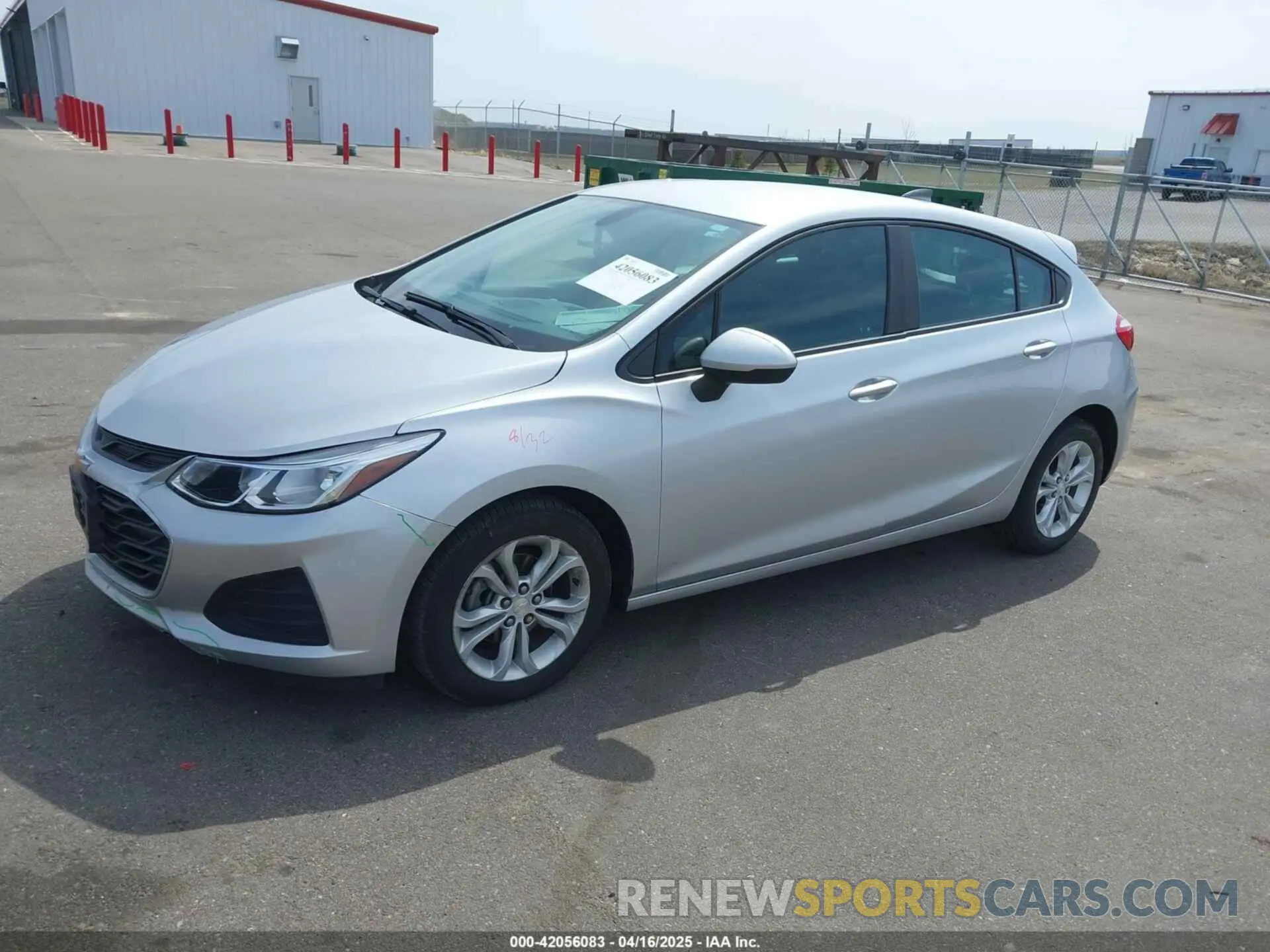 2 Photograph of a damaged car 3G1BC6SMXKS562513 CHEVROLET CRUZE 2019