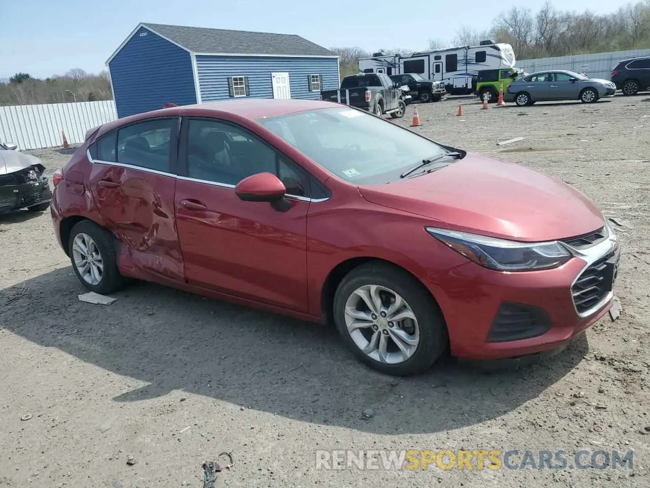4 Photograph of a damaged car 3G1BE6SM0KS609333 CHEVROLET CRUZE 2019
