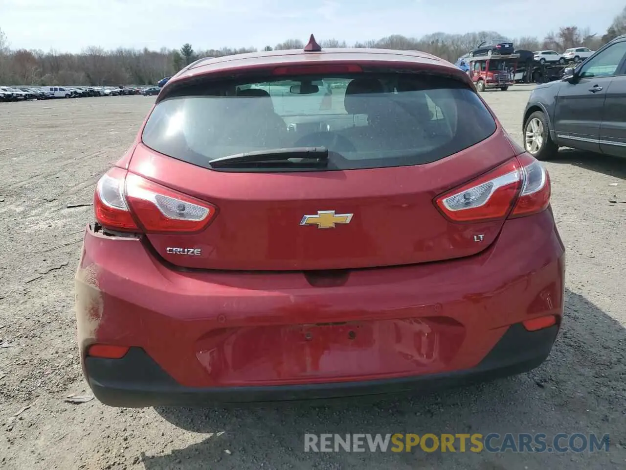 6 Photograph of a damaged car 3G1BE6SM0KS609333 CHEVROLET CRUZE 2019