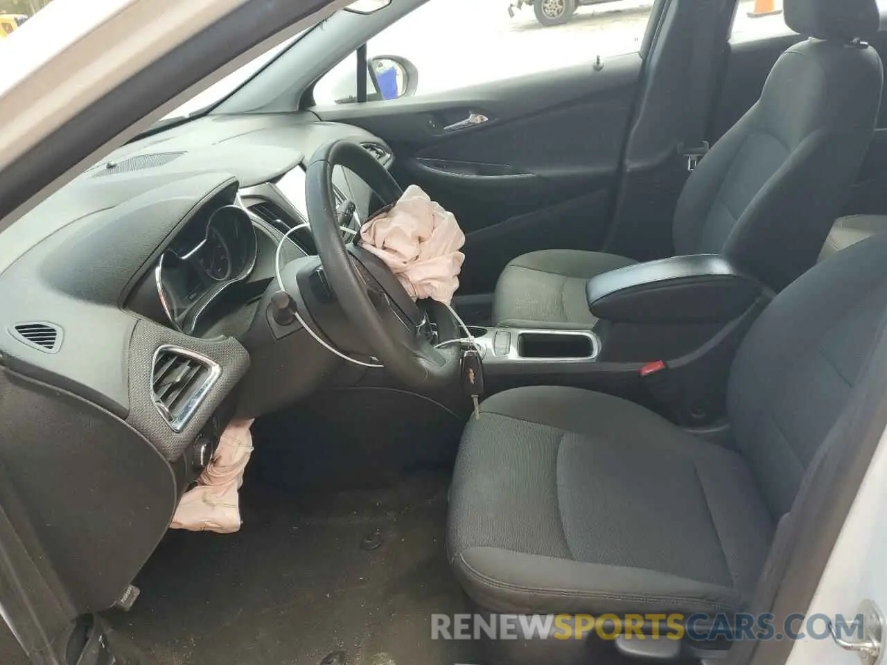 7 Photograph of a damaged car 3G1BE6SM1KS581011 CHEVROLET CRUZE 2019