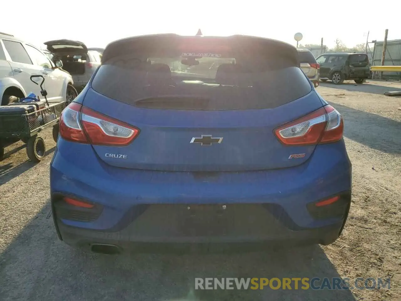 6 Photograph of a damaged car 3G1BE6SM1KS587469 CHEVROLET CRUZE 2019