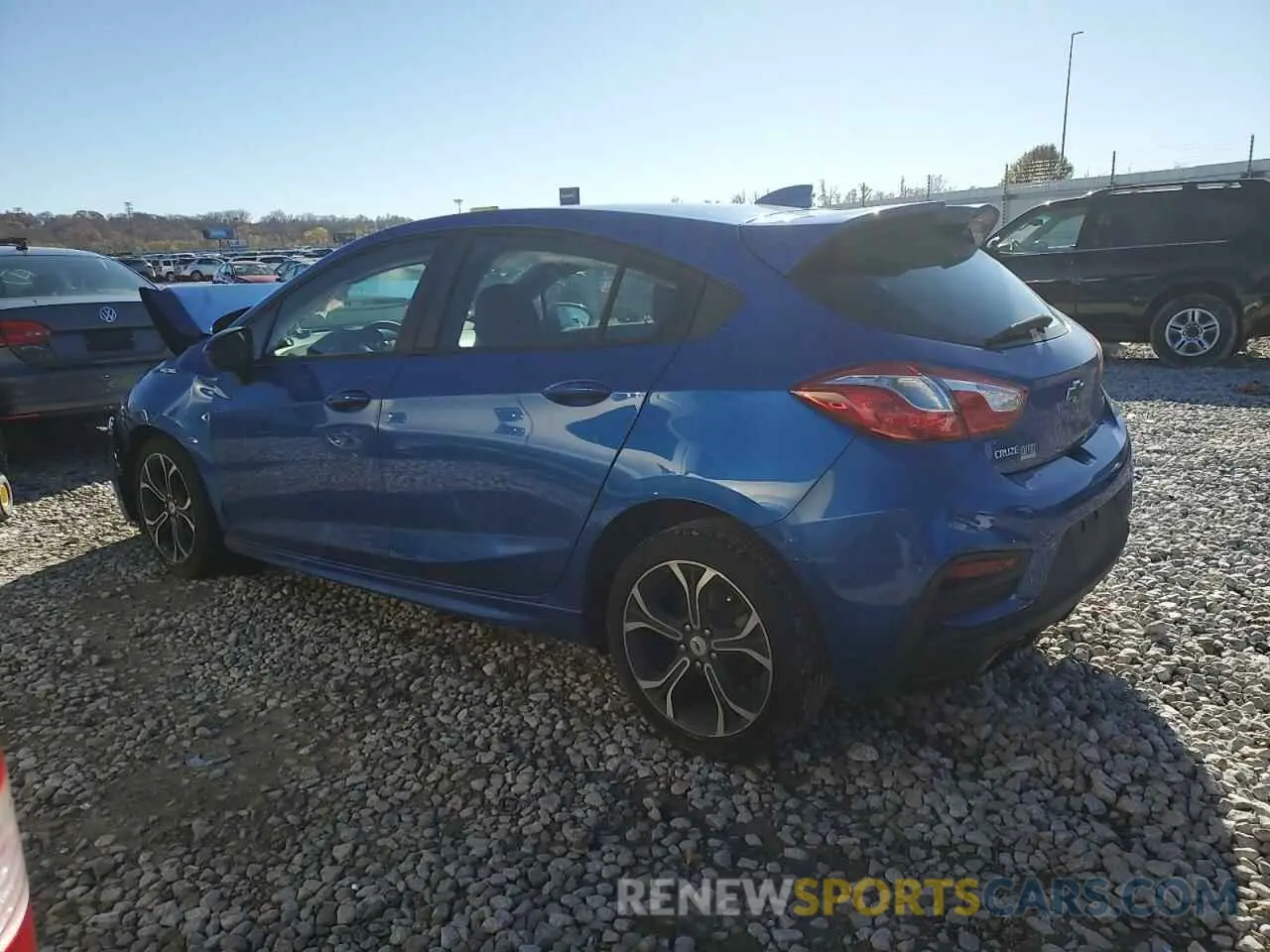 2 Photograph of a damaged car 3G1BE6SM2KS589022 CHEVROLET CRUZE 2019